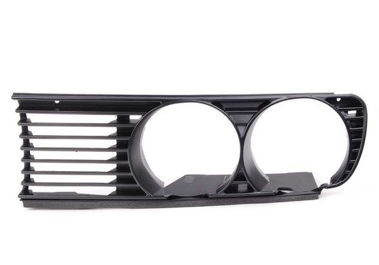 Right trim grille OEM 51131945886 for BMW 3 Series E30 318i, 320i, 325i... and more. Genuine BMW.