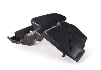 Conducto de admisión de aire izquierdo OEM 51718108397 para BMW E31. Original BMW.