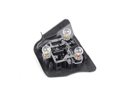 Portalámparas trasero izquierdo OEM 63218364729 para BMW Serie 3 E46. Original BMW.