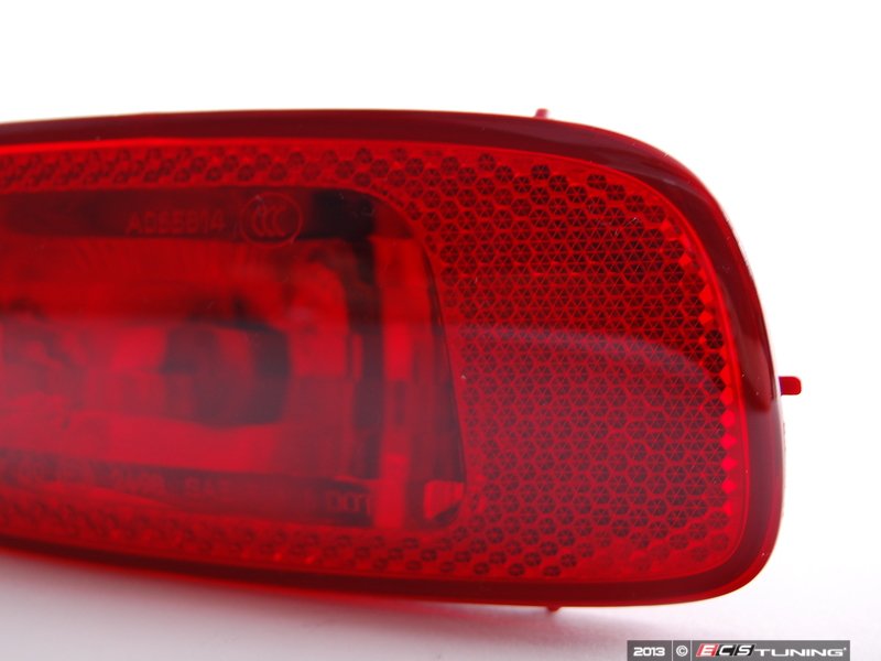 Luz antiniebla trasera izquierda OEM 63242751707 para MINI R56, R57 Cabrio, R58 Coupé, R59 Roadster… y más. Original MINI.