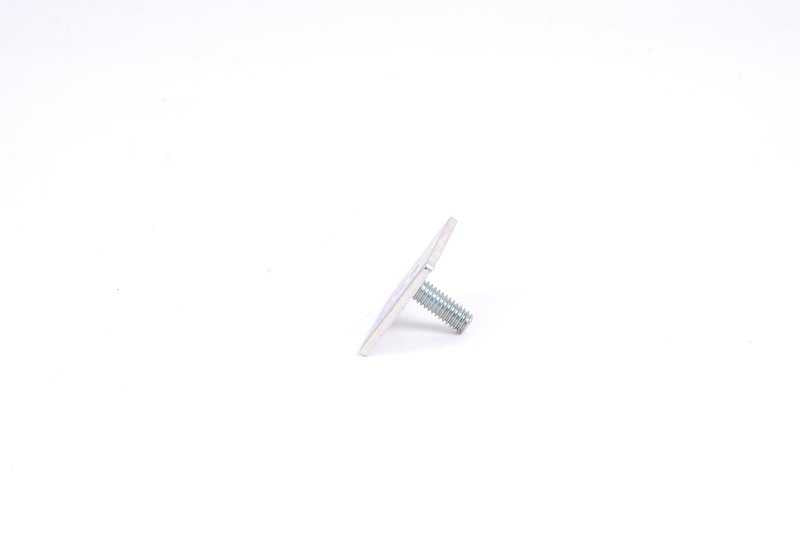 Tornillo de moldura OEM 51131816046 para BMW E24. Original BMW.