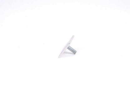 Tornillo de moldura OEM 51131816046 para BMW E24. Original BMW.