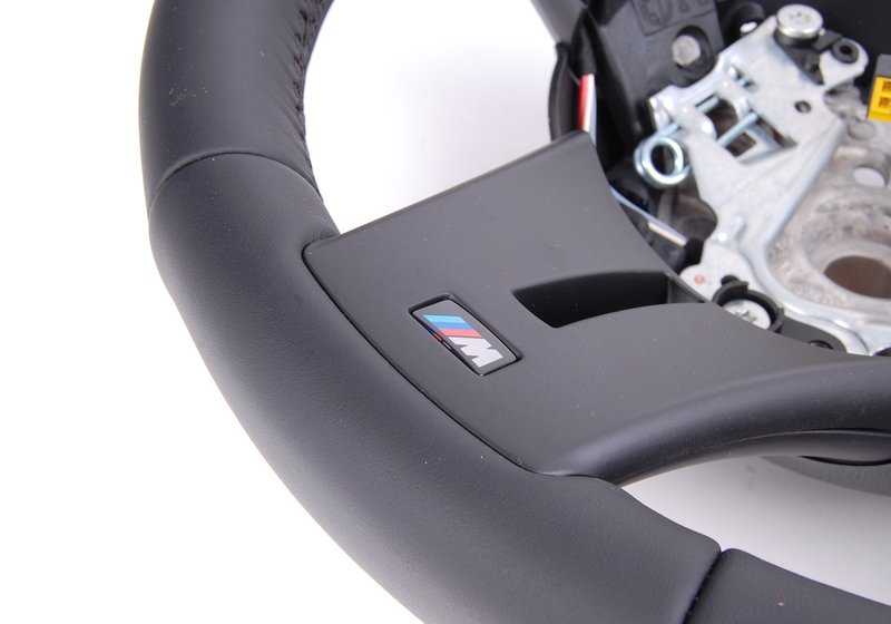 BMW M Sport STRNG WHL WHL VOLHO, AIRB.LEATH., Black Multifunc para BMW Z4 E85. BMW original