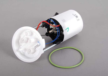 Ersatzkit Kraftstoffpumpe / Kraftstoffspiegel Sensor für BMW E82, E88, E90, E91, E92, E93, X1 E84 (OEM 16147163298). Original BMW.