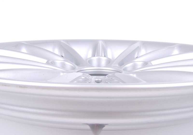 Classic Radialspeiche 48 OEM 36111095441 style alloy tire for BMW E39. Original BMW.