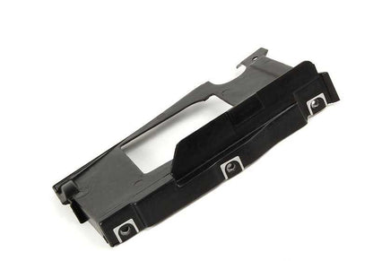 Protección lateral derecha del compartimento del motor OEM 51718163836 para BMW E38. Original BMW.