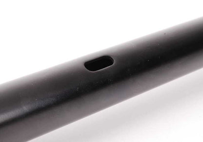 Tubo guía varilla de aceite OEM 51718135880 para BMW E36. Original BMW.
