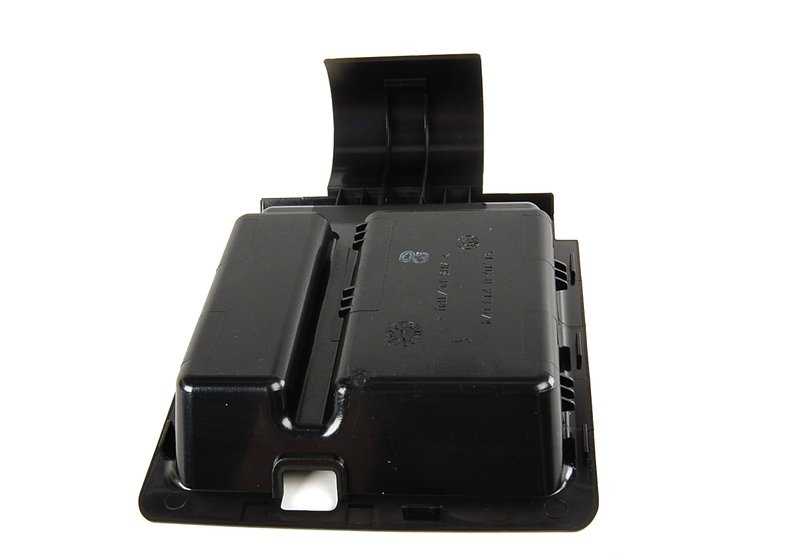 Soporte posavasos negro OEM 51168228810 para BMW E46. Pieza original BMW para consola central/ reposabrazos.