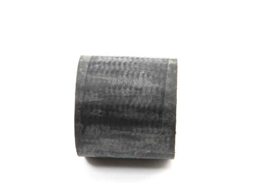OEM cooling sleeve 11531312292 for BMW E34 m5. Compatible with models with S38 motor manufactured between 1988 and 1995. Original BMW.