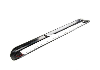 Paramento de entrada izquierdo OEM 51477079959 para BMW Serie 6 E63, E64. Original BMW.