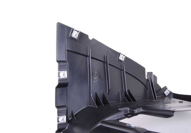 Tampa direita inferior OEM 51717892804 para BMW E90, E90N, E91, E91N. BMW original. Ideal para proteger o passe da roda dianteira.