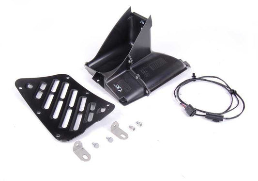 Luftkanal für BMW E82, E88 (OEM 51742157684). Original BMW.