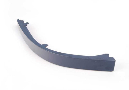 Embellecedor derecho para piloto trasero (imprimado) OEM 51127156772 para BMW E65, E66. Original BMW.