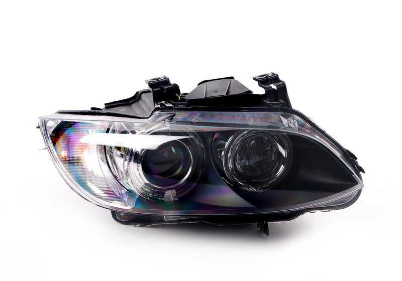 Lighthouse de xénon adaptatif (AHL) OEM à droite 63117182518 pour BMW E90, E92, E93. BMW d'origine.