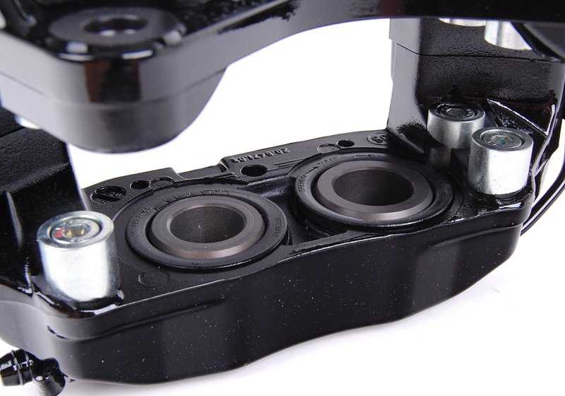 Pinza de freno delantera izquierda OEM 34111161177 para BMW E31. Original BMW.