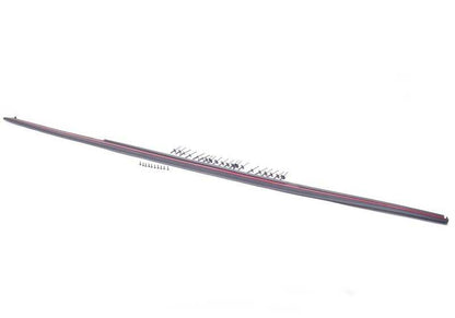 Suplemento faldón negro mate derecho OEM 51192291404 para BMW 3' F30, F30 LCI, F31, F31 LCI. Original BMW.