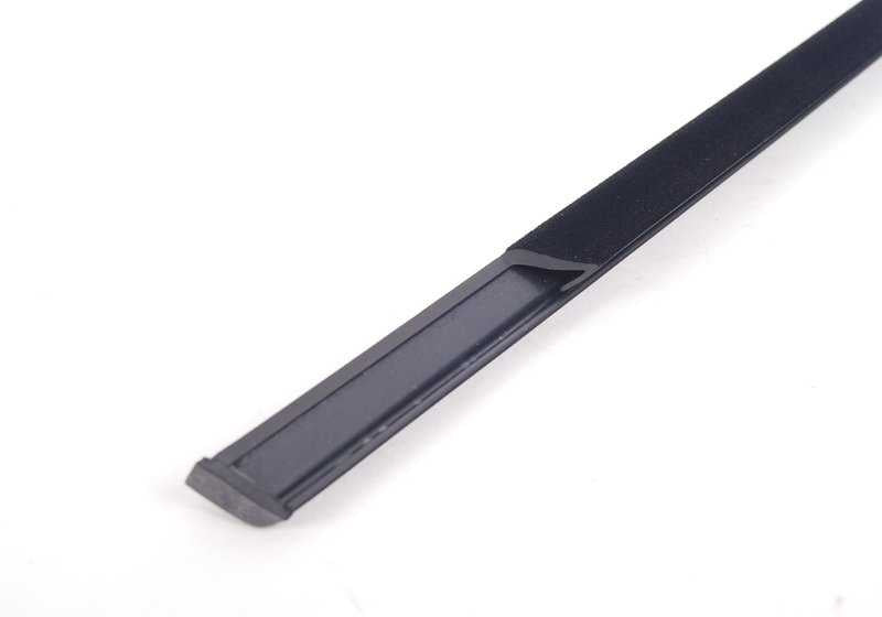 Cubierta pozo exterior izquierda OEM 51348194771 para BMW Serie 3 E46 316i, 318d... y más. Original BMW.