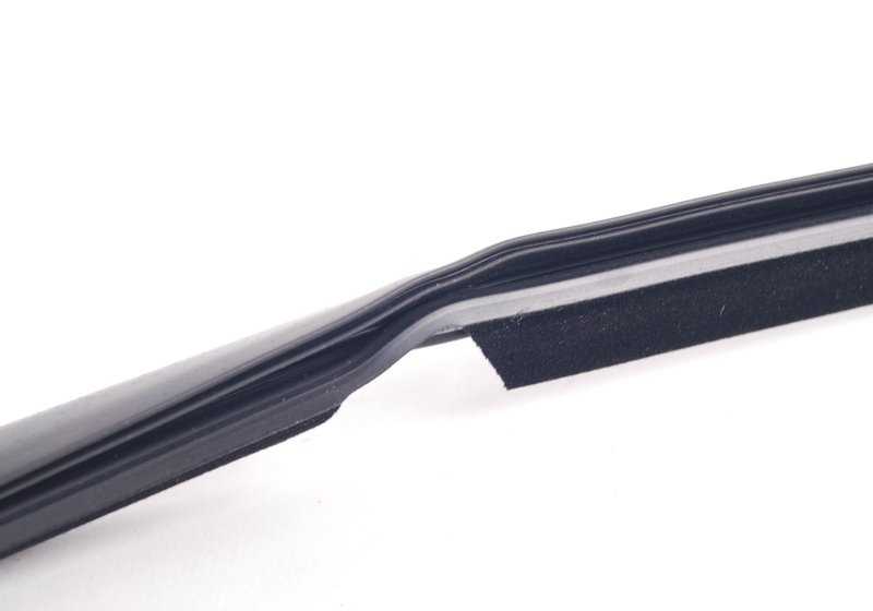 Cubierta pozo exterior izquierda OEM 51348194771 para BMW Serie 3 E46 316i, 318d... y más. Original BMW.