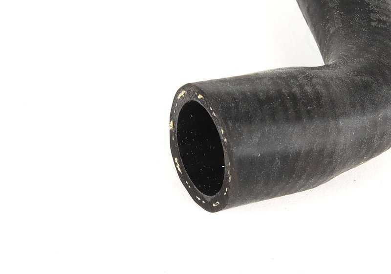 Manguito da bomba de água auxiliar OEM 64211391286 para BMW E34 M5 {HD91, HD92, HC91, HC92, HJ91}. BMW original.