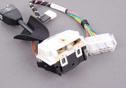 Interruptor de intermitentes, luces cortas y largas OEM 61318360913 para BMW E36, Z3. Original BMW.