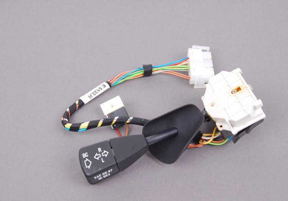 Interruptor de intermitentes, luces cortas y largas OEM 61318360913 para BMW E36, Z3. Original BMW.