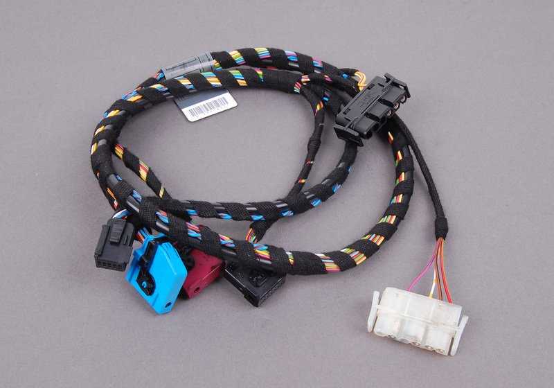 Cable de conexión para navegador OEM 61128377432 para BMW E38. Pieza original BMW.