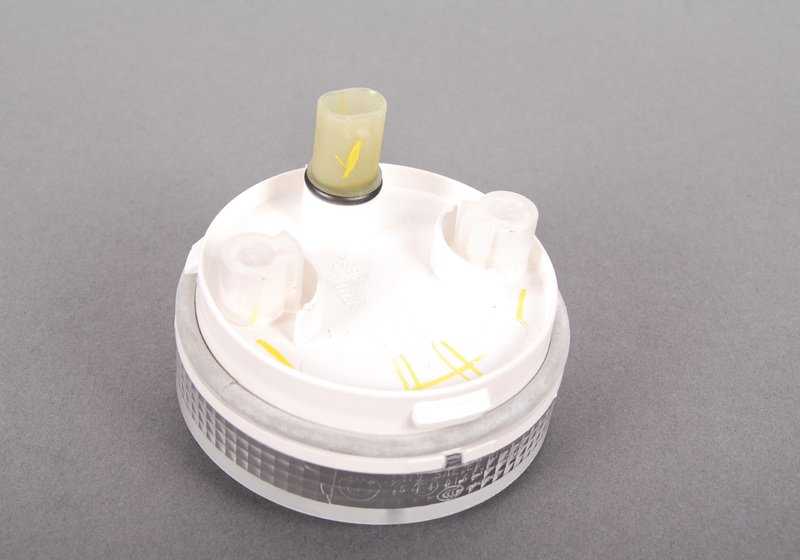 White lateral intermittent Oem 63137165734 for BMW Z4 E85, E86. Original BMW piece.