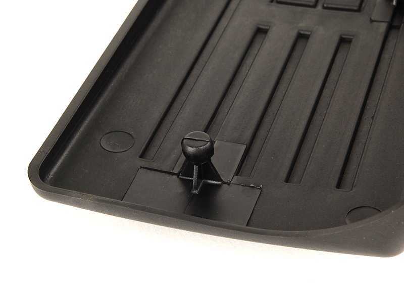Tapa embellecedora motor OEM 11617535847 para BMW E81, E82, E87. Compatible con modelos 125i y 130i con motor N52K. Original BMW.