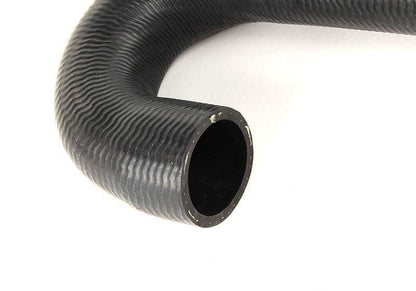 Manguera de refrigerante OEM 11531708826 para BMW E30 320i (todos los modelos: manual y automático, años 1982–1991). Original BMW.