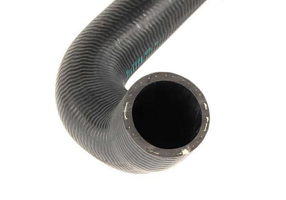 Manguera de refrigerante OEM 11531708826 para BMW E30 320i (todos los modelos: manual y automático, años 1982–1991). Original BMW.