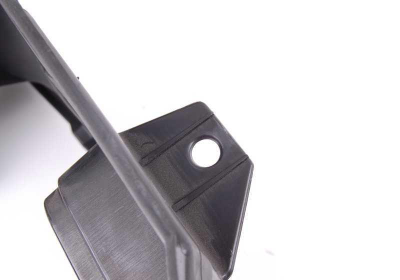 OEM 1721282824 oil radiator air duct for BMW E60 m5, E61 M5, E63 M6, E64 M6. Original BMW.