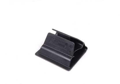 Tapa embellecedora Isofix negra OEM 52203411930 para BMW X3 E83 (todos los modelos del 2004 al 2010). Pieza original BMW.