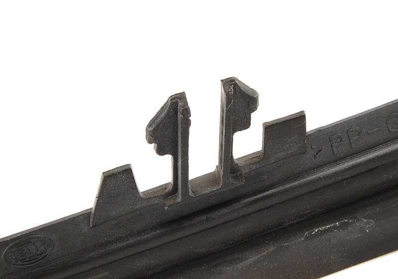 Junta de faro izquierdo OEM 63128387513 para BMW E39. Original BMW.
