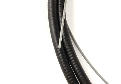O cappotto di apertura frontale 51231868556 per BMW E28 {518, 518i, 520i}. BMW originale.