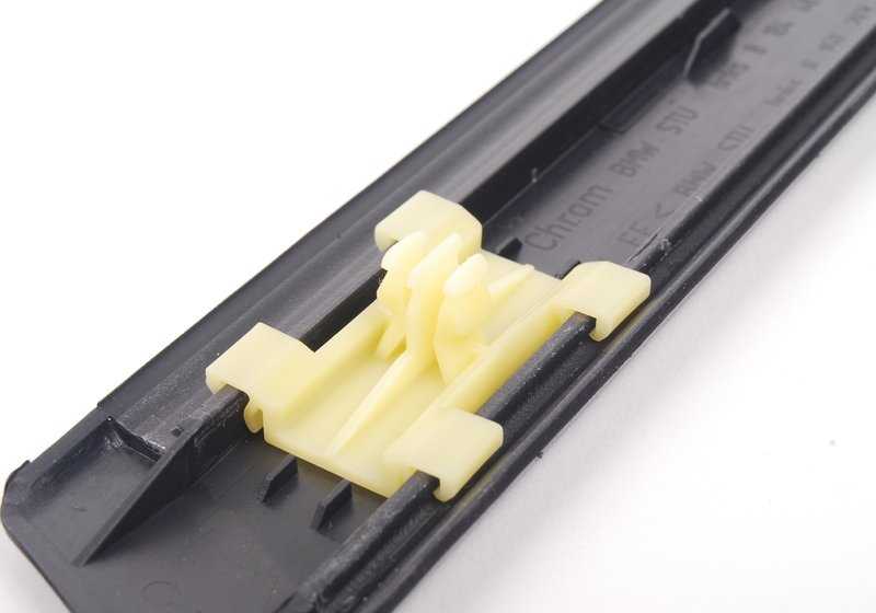 Moldura lateral delantera izquierda negra OEM 51138159293 para BMW Serie 5 E39. Pieza original BMW.