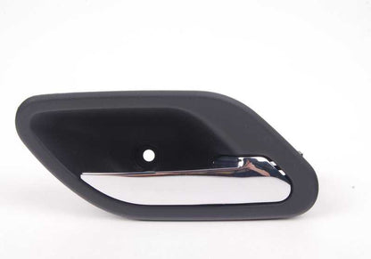 Interior Maneta Porta direita 51217032926 Para BMW E39 520d, 520i. Compatível com todos os modelos detalhados. BMW original sobressalente.