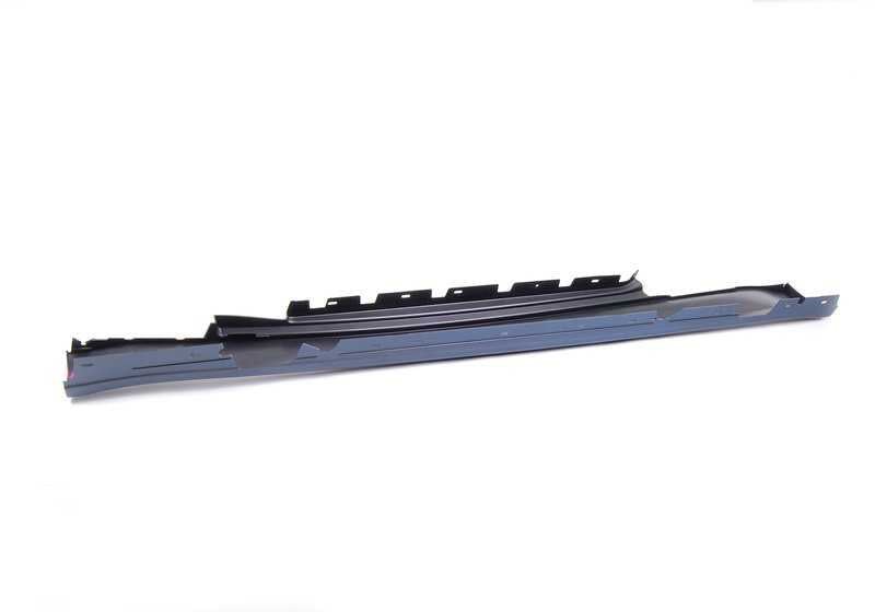Cubrepanel lateral derecho imprimado OEM 51778053880 para BMW E82 M Coupé UR91, UR92. Original BMW.