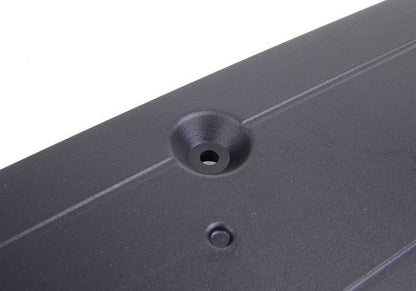 Soporte para matrícula OEM 51113400913 para BMW E83. Original BMW.