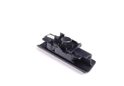Cierre inferior de guantera OEM 51168262566 para BMW E46 318Ci (modelos con motor N42 y N46, manual y automático). Original BMW.