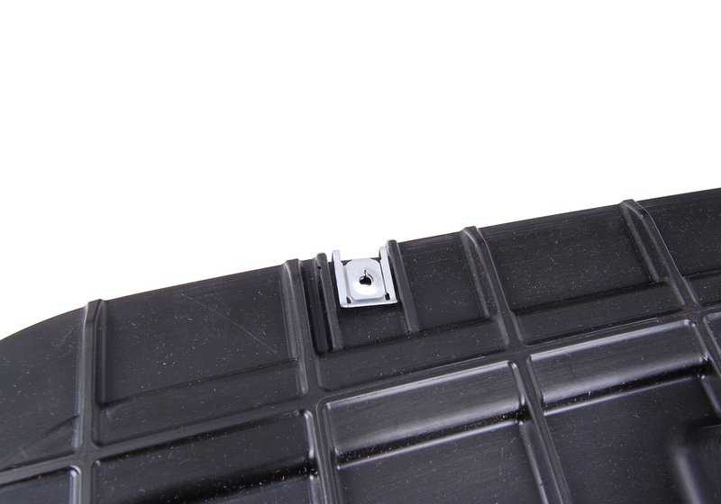 Adaptador de aislamiento del compartimento del motor OEM 51757980136 para BMW F06, F06N, F01, F01N, F02, F02N. Original BMW.