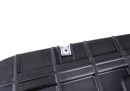 Adaptador de aislamiento del compartimento del motor OEM 51757980136 para BMW F06, F06N, F01, F01N, F02, F02N. Original BMW.