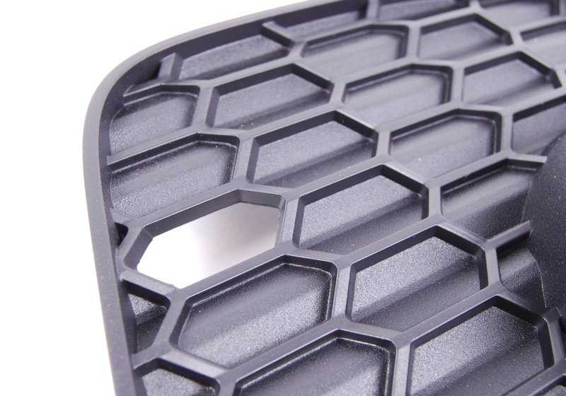 Rejilla cerrada derecha OEM 51118048022 para BMW E70. Original BMW.
