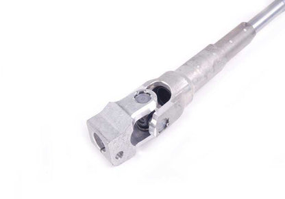 Eje inferior de la dirección OEM 32306784845 para BMW E90, E90N, E91, E91N, E92, E92N, E84. Pieza original BMW.