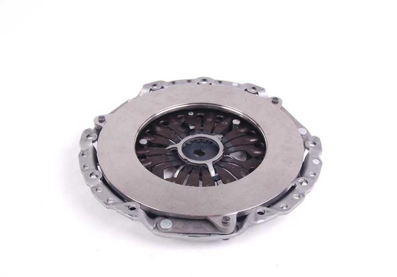 Kit de embrague completo OEM 21207531844 para BMW E46. Compatible con todos los modelos BMW E46. Pieza original BMW.