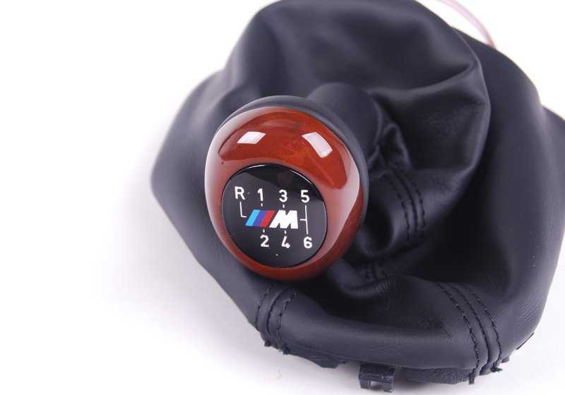 Couvercle en cuir en cuir avec Luz OEM 25112282202 pour BMW E39. BMW d'origine.