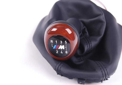 Couvercle en cuir en cuir avec Luz OEM 25112282202 pour BMW E39. BMW d'origine.