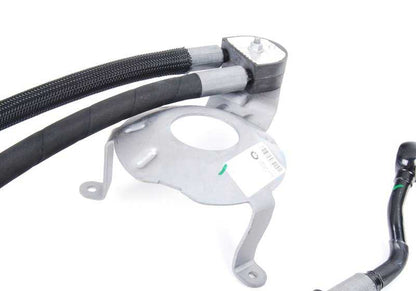 Tubo flessibile idraulico OEM 32416785921 per BMW X5 E70 (sistema di azionamento adattivo). BMW originale BMW. Compatibilità esclusiva con BMW X5 E70.