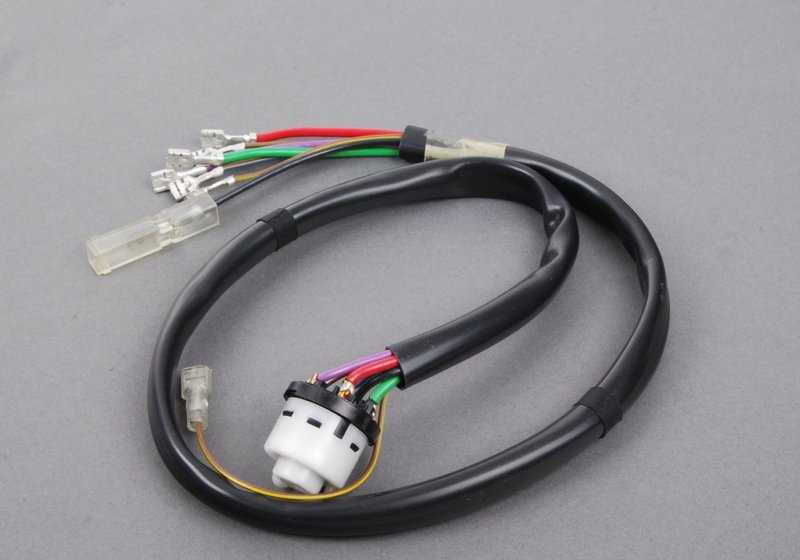 Interruptor de ignição para BMW E12, E24 (OEM 61321366107). BMW originais.