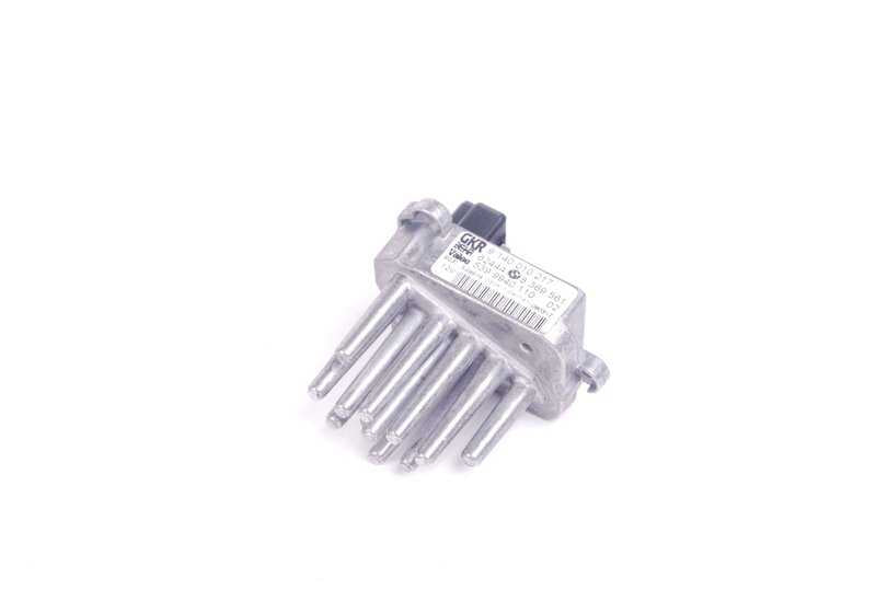 Régulateur de ventilateur OEM 64118369561 pour BMW E38, E39, E53. Il contrôle la vitesse du ventilateur d'escalade. Remplacement BMW d'origine pour la climatisation appropriée.