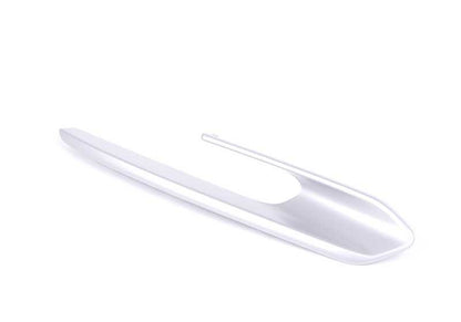 Tapa izquierda entrada de aire OEM 51117279695 para BMW F30 y F31 (316d, varios motores y versiones, 2012-2015). Pieza original BMW.